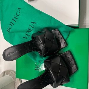 Bottega Veneta Black Quilted Women's Sandals